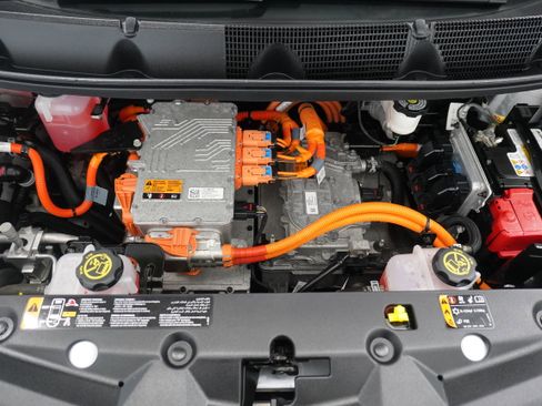 Used 2021 Chevrolet Bolt LT image 27