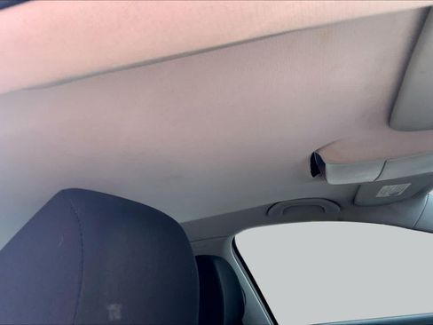 Used 2011 Volkswagen Jetta Sedan FWD image 13