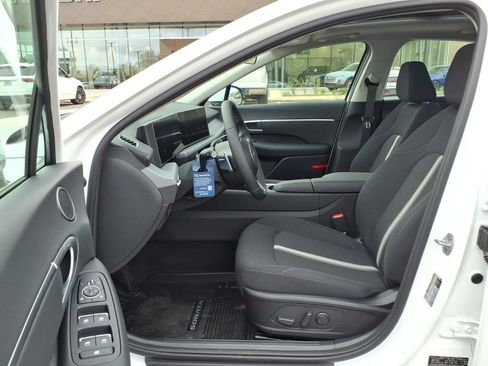 New 2026 Hyundai Sonata SEL FWD image 15