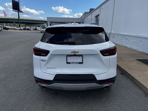 New 2025 Chevrolet Blazer LT w/ Convenience Package image 16