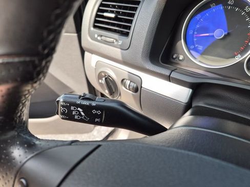 Used 2009 Volkswagen GTI 2-Door FWD image 21