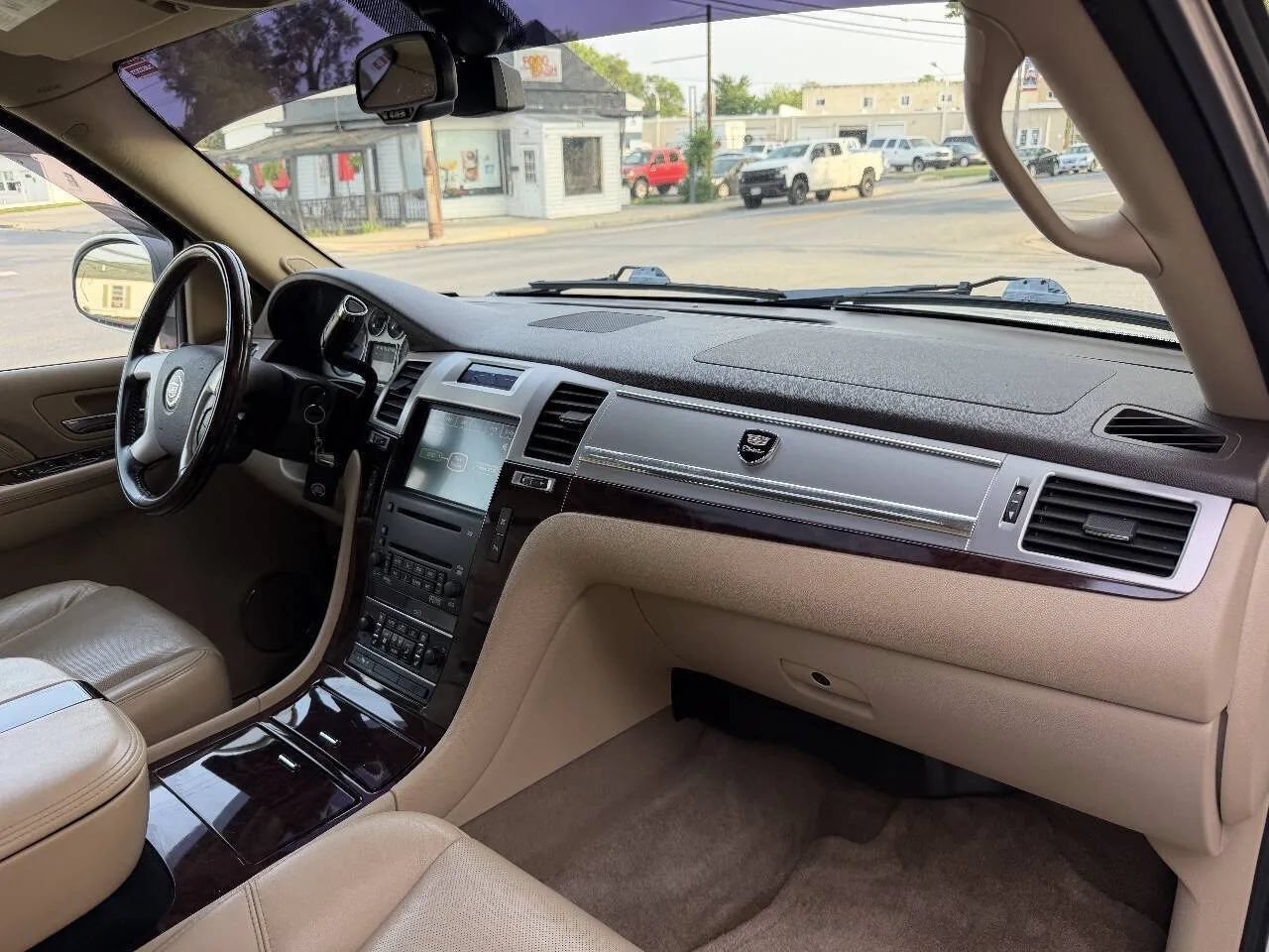 Used 2009 Cadillac Escalade 4WD Hybrid image 31