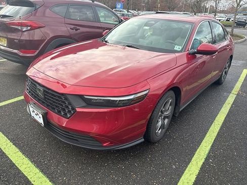 Used 2023 Honda Accord EX image 2