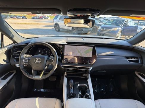 Used 2023 Lexus RX 350 Premium image 10