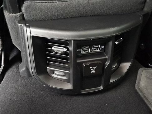 Used 2024 RAM 2500 Laramie image 27