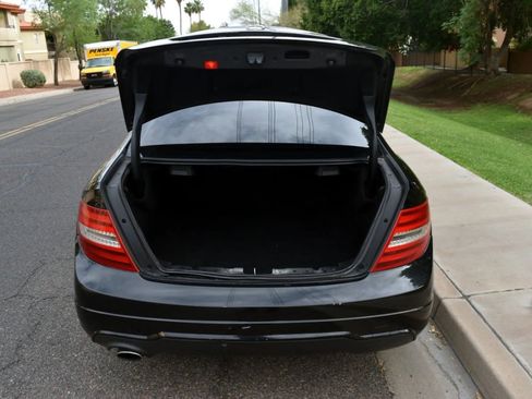 Used 2012 Mercedes-Benz C 250 Coupe image 19