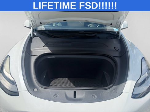 Used 2020 Tesla Model Y Long Range AWD/4WD image 27
