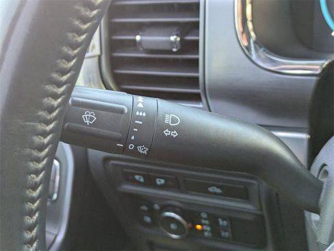 Used 2021 Ford F150 Lariat w/ Equipment Group 502A High image 28