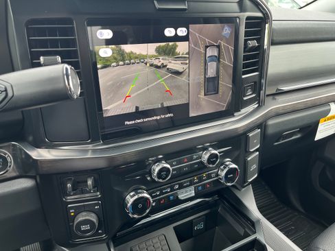 New 2026 Ford F250 Lariat AWD/4WD image 18