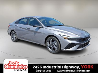 New 2025 Hyundai Elantra SEL