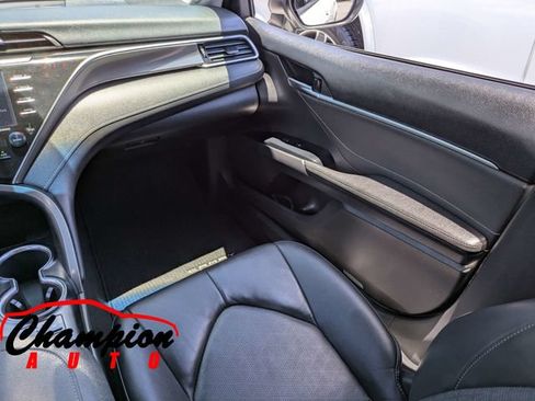 Used 2018 Toyota Camry XSE w/ Audio Package FWD image 20