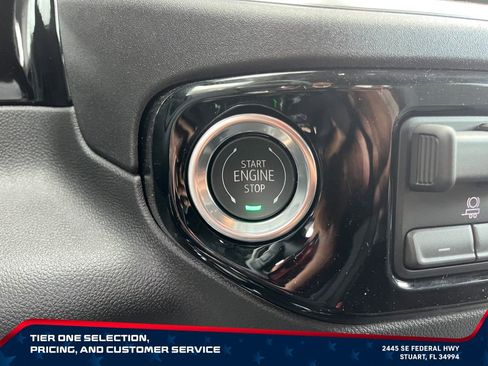 New 2026 GMC Sierra 1500 SLE RWD image 29