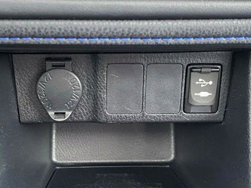 Certified 2017 Toyota Corolla SE w/ SE Premium Package image 22