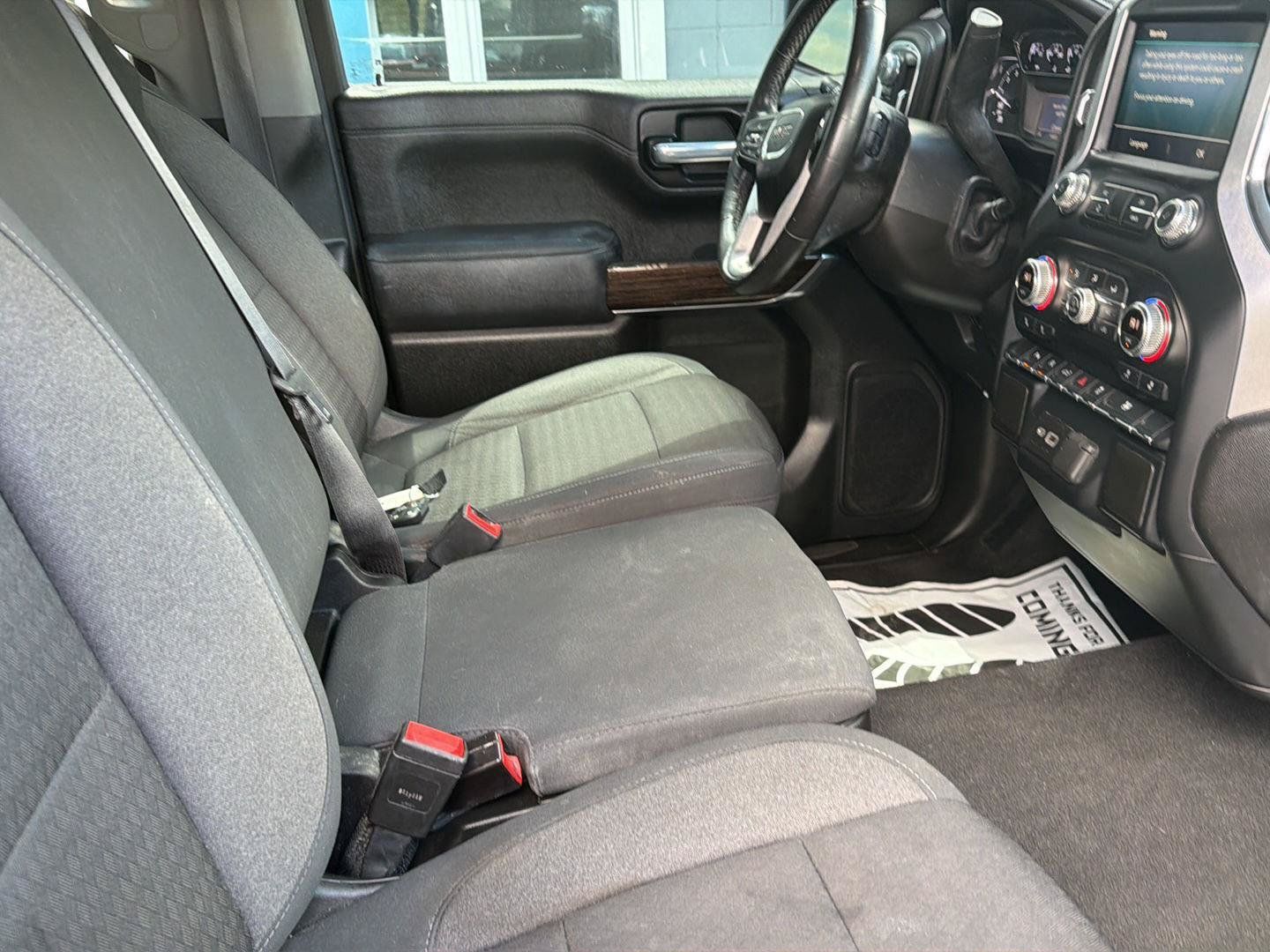Used 2021 GMC Sierra 1500 SLE w/ Driver Alert Package I AWD/4WD image 8
