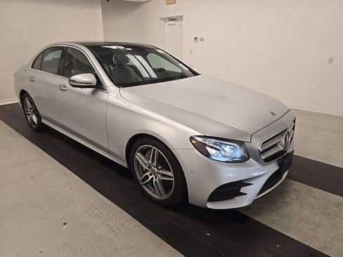 Used 2019 Mercedes-Benz E 450 4MATIC Sedan w/ Driver Assistance Package image 4