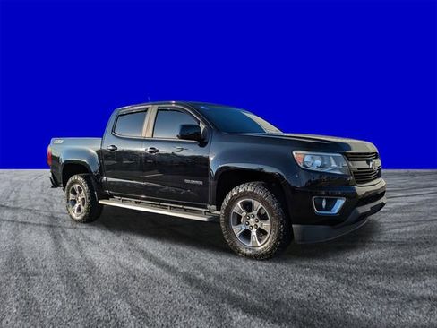 Used 2019 Chevrolet Colorado Z71 image 2