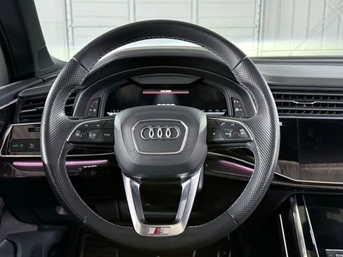 Used 2021 Audi SQ7 Premium Plus w/ Executive Package AWD/4WD image 39