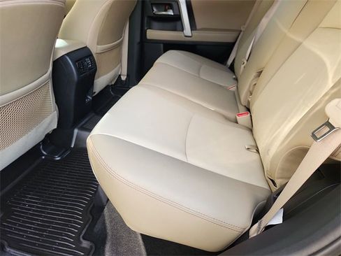 Used 2023 Toyota 4Runner SR5 Premium image 25