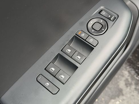 New 2026 Kia K4 FWD image 18