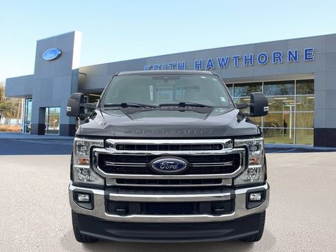 Certified 2022 Ford F250 Lariat w/ Lariat Ultimate Package AWD/4WD image 2