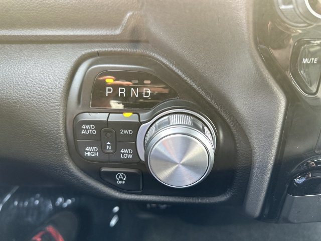Used 2023 RAM 1500 Laramie AWD/4WD image 31