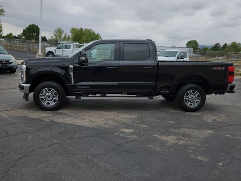 Used 2025 Ford F250 Lariat AWD/4WD image 6