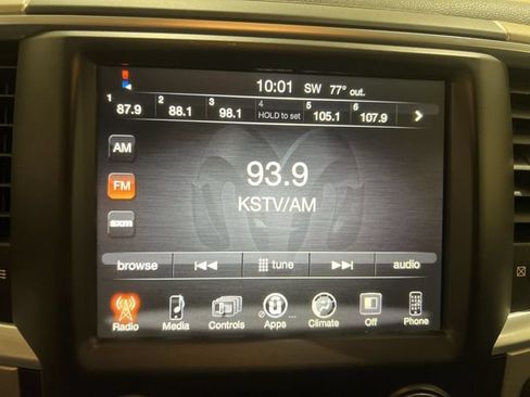 Used 2015 RAM 1500 Lone Star RWD image 12