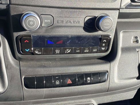 Used 2025 RAM ProMaster 2500 image 10