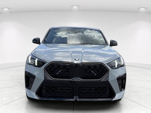 New 2026 BMW X2 xDrive28i w/ Technology Package AWD/4WD image 8