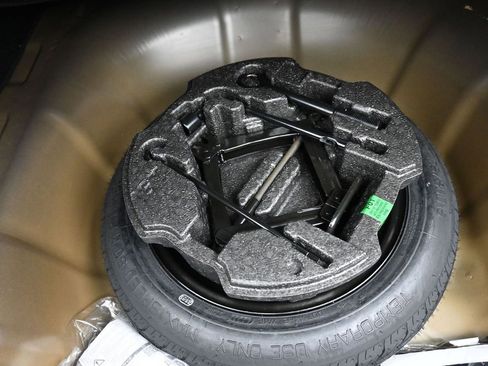 Certified 2023 Hyundai Elantra SEL w/ Cargo Package image 22