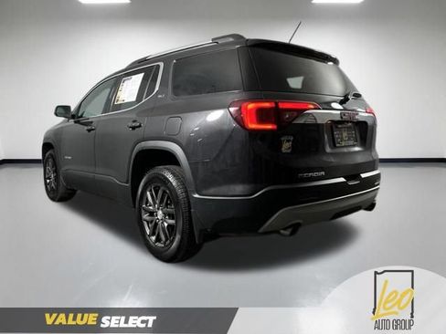 Used 2017 GMC Acadia SLT FWD image 8
