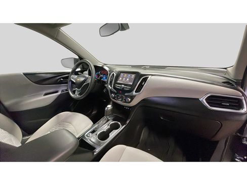 Used 2019 Chevrolet Equinox LT FWD image 18