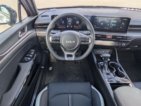 New 2026 Kia K5 GT-Line image 17