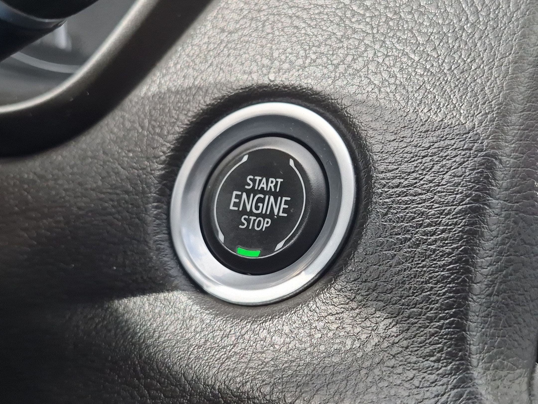 Used 2023 Cadillac XT4 Sport AWD/4WD image 23