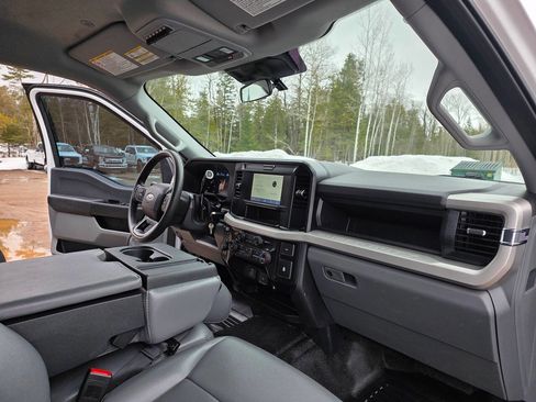 Used 2025 Ford F350 XL image 24