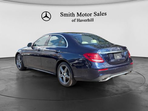 Used 2017 Mercedes-Benz E 300 4MATIC image 3