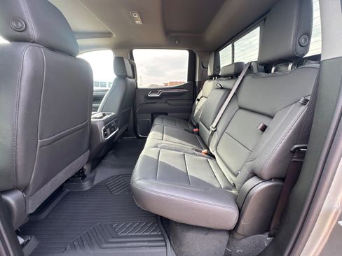 New 2026 Chevrolet Silverado 1500 LTZ w/ LTZ Premium Package image 13