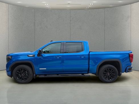 Used 2022 GMC Sierra 1500 Elevation w/ Elevation Premium Package RWD image 9