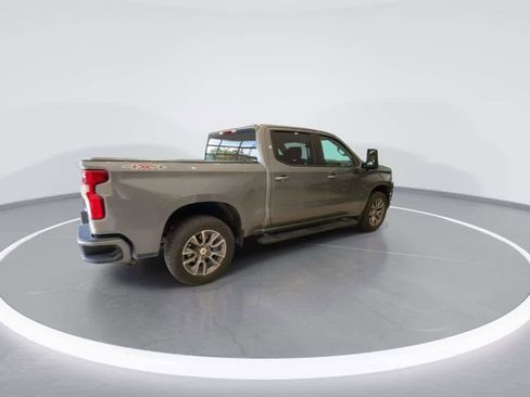 Used 2021 Chevrolet Silverado 1500 RST w/ LPO, Dark Essentials Package AWD/4WD image 8