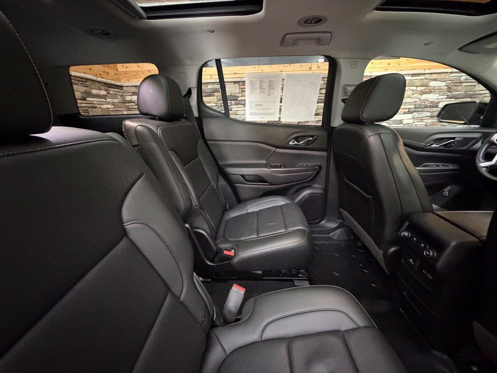 Used 2021 GMC Acadia SLT AWD/4WD image 50