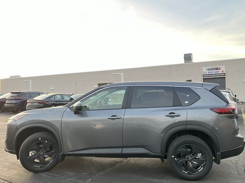 New 2026 Nissan Rogue SV w/ Cold Weather Package AWD/4WD image 30