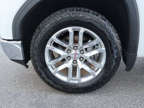 Used 2022 GMC Sierra 1500 SLT w/ SLT Convenience Package RWD image 10