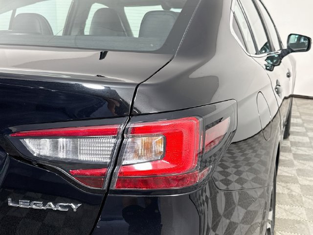 Used 2021 Subaru Legacy Limited AWD/4WD image 33