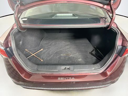 Used 2021 Nissan Sentra SV FWD image 27
