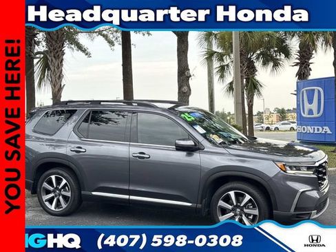 Certified 2025 Honda Pilot Elite image 1
