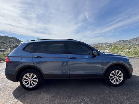 Used 2018 Volkswagen Tiguan S image 4