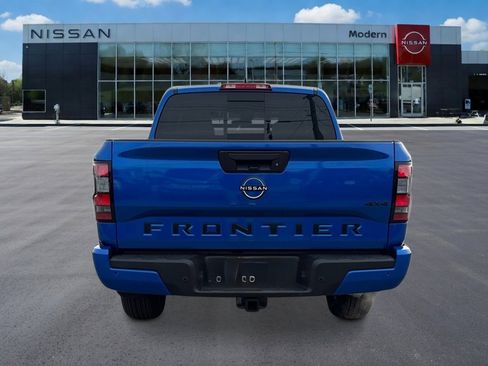 New 2026 Nissan Frontier SV w/ All-Weather Content Package AWD/4WD image 4