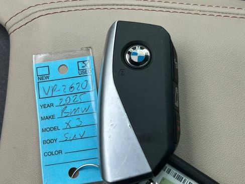 Used 2025 BMW X3 xDrive30i w/ Premium Package AWD/4WD image 55