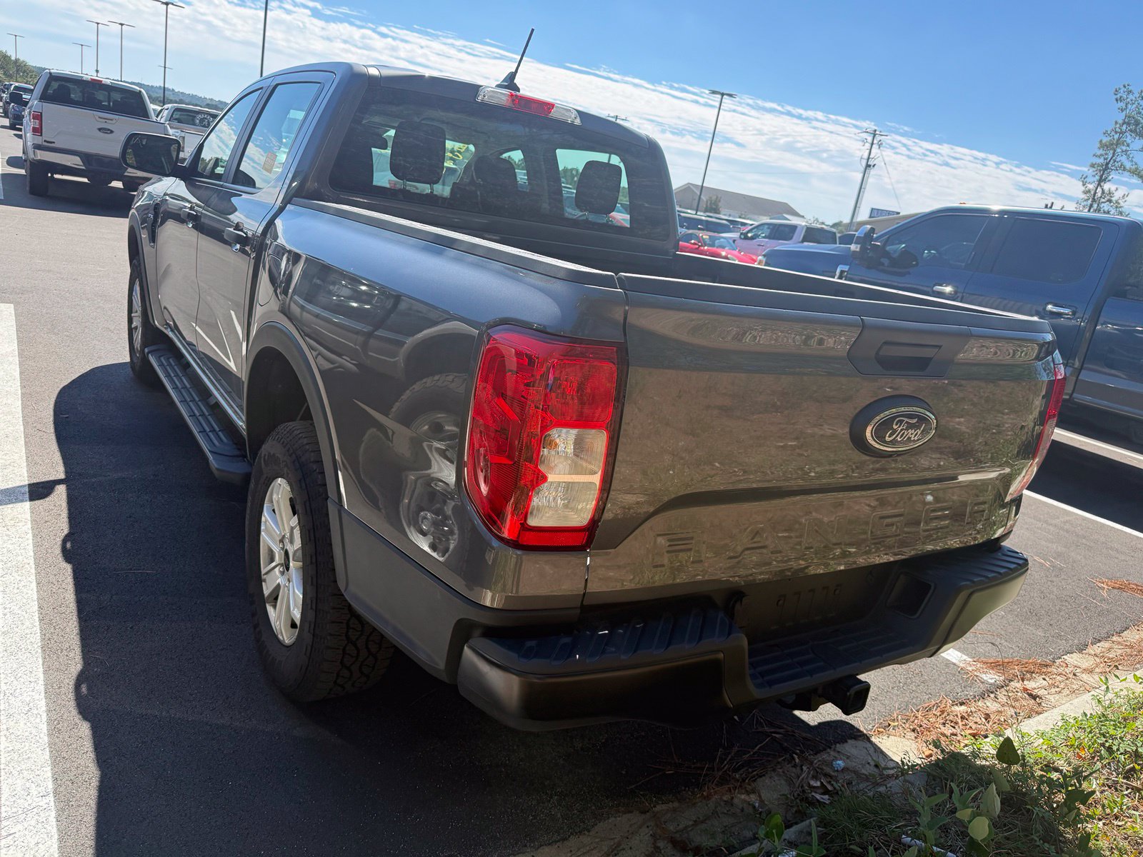 Used 2025 Ford Ranger XL w/ Trailer Tow Package RWD image 4