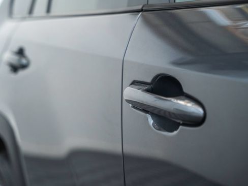 Certified 2025 Toyota RAV4 LE AWD/4WD image 16